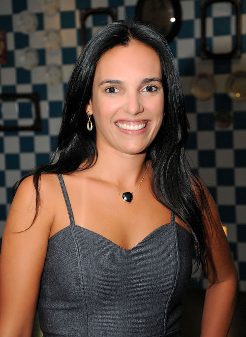 alessandra-lobo-antiga-600.jpg